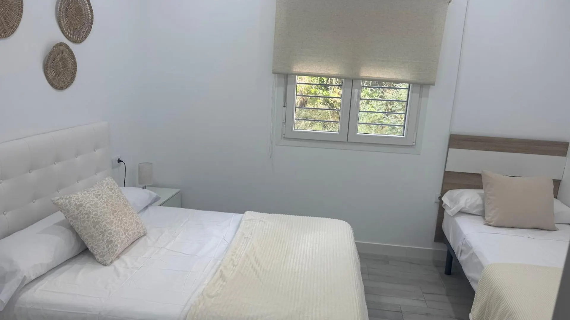 アパート Apartamentos Bajo De Guia サンルーカル・デ・バラメダ